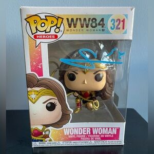 Gal Gadot signed Funko Pop! #321 Wonder Woman with COA